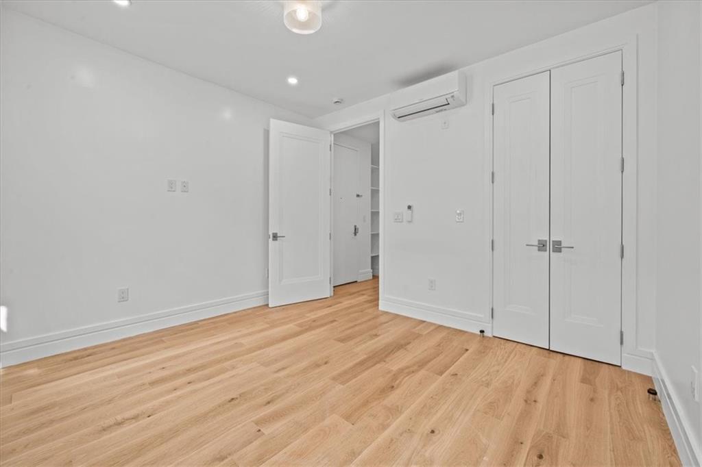 147 Luquer Street, Unit 1 Brooklyn, NY 11231 - Photo 17 of 26 2nd Bedroom