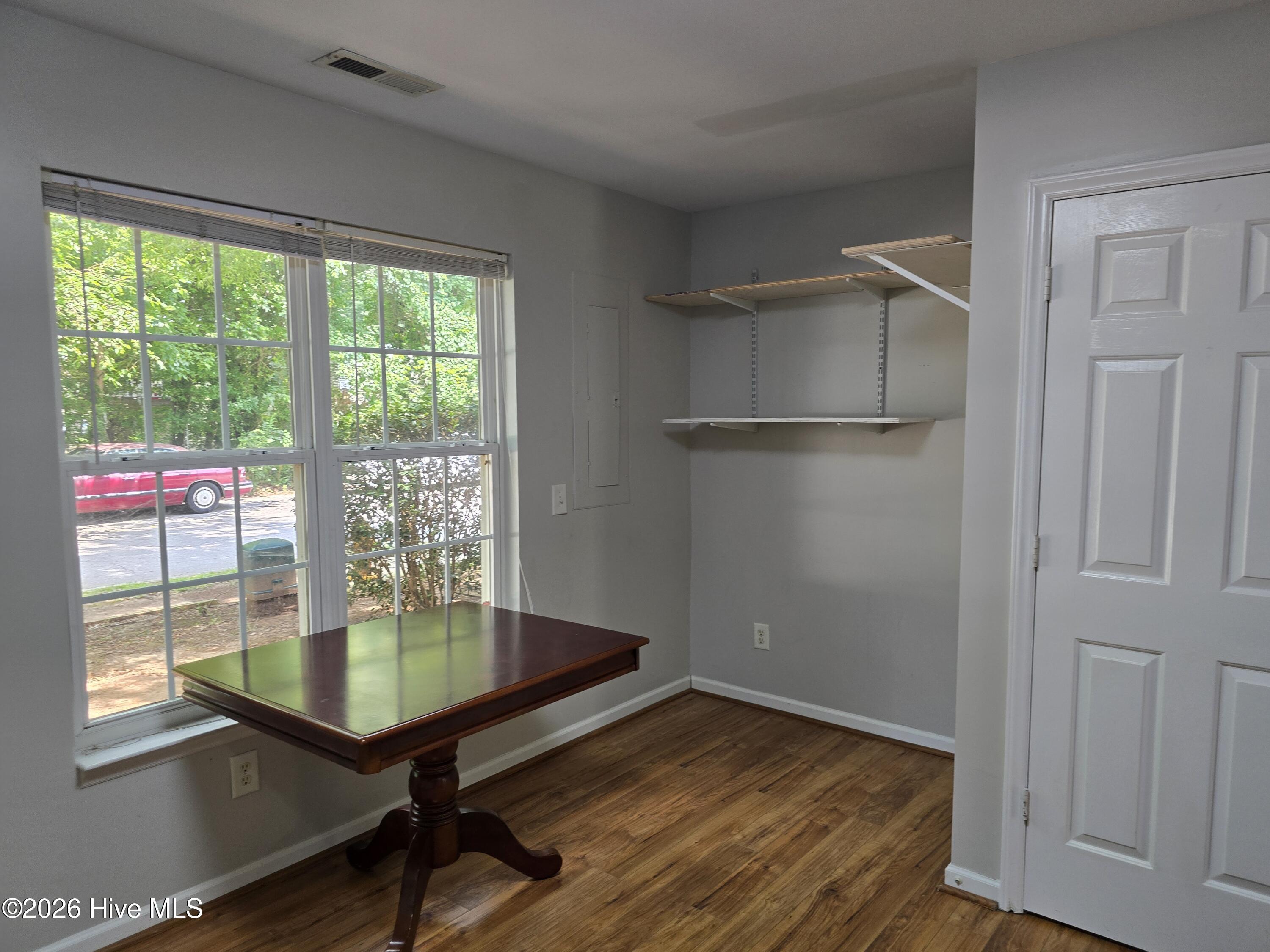 19 Red Lane Raleigh, NC 27606 - Photo 8 of 24