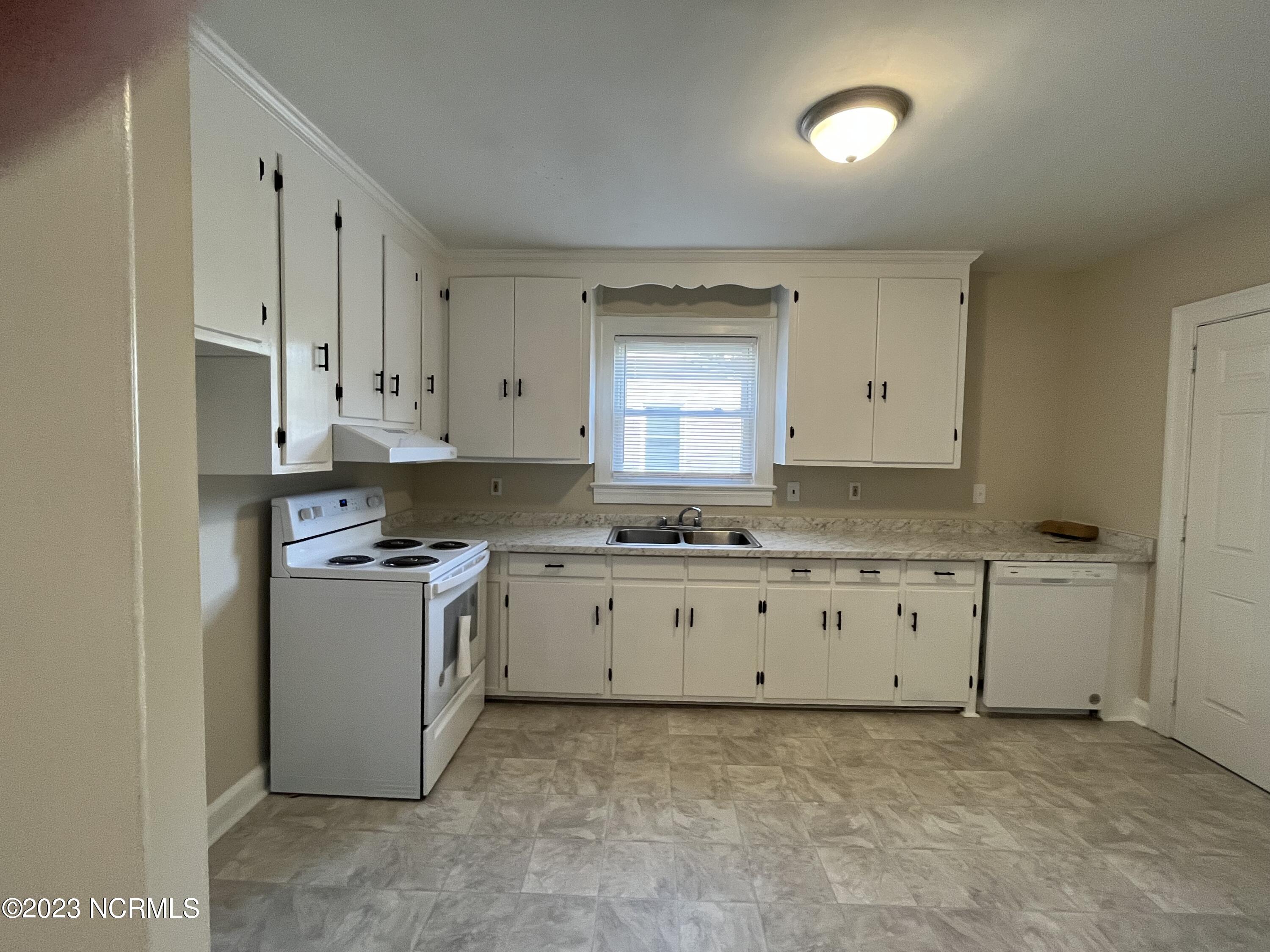 1417 Mercer Street Southwest Wilson, NC 27893 - Photo 7 of 13 kitchen