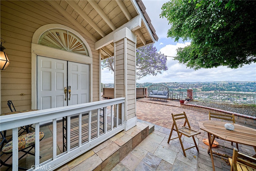 20977 Canyon Ridge Road Diamond Bar, CA 91789 - Photo 2 of 31