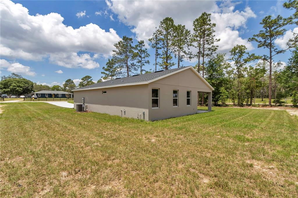 9695 Southwest 125th Ct Road Dunnellon, FL 34432 - Photo 35 of 48 Gallery Image 35