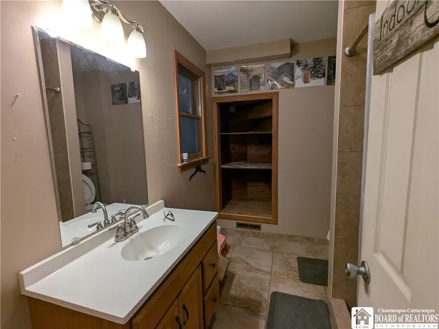 $147,000 | 164 East Main Street, Concord, NY 14141