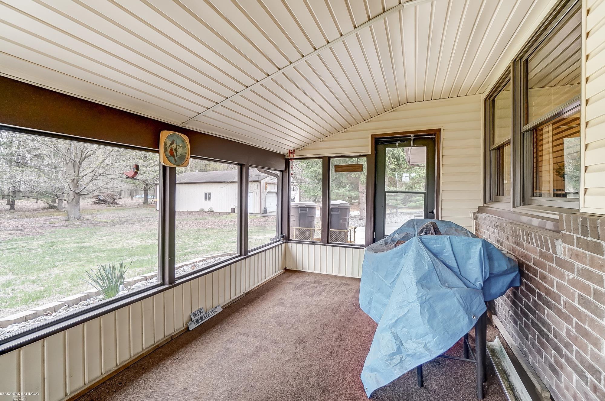 3654 Heiss Road Monroe, MI 48162 - Photo 47 of 55 50106204-46.JPG