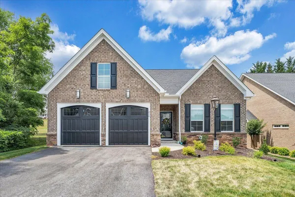 $447,000 | 216 Stonecreek Way, Roanoke, VA 24019
