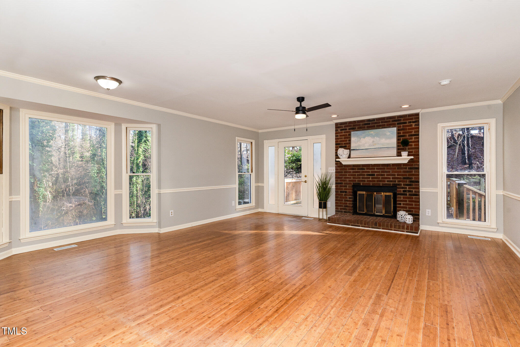 6800 Chamonix Place Raleigh, NC 27613 - Photo 3 of 17 003_dsc00013-edit_665