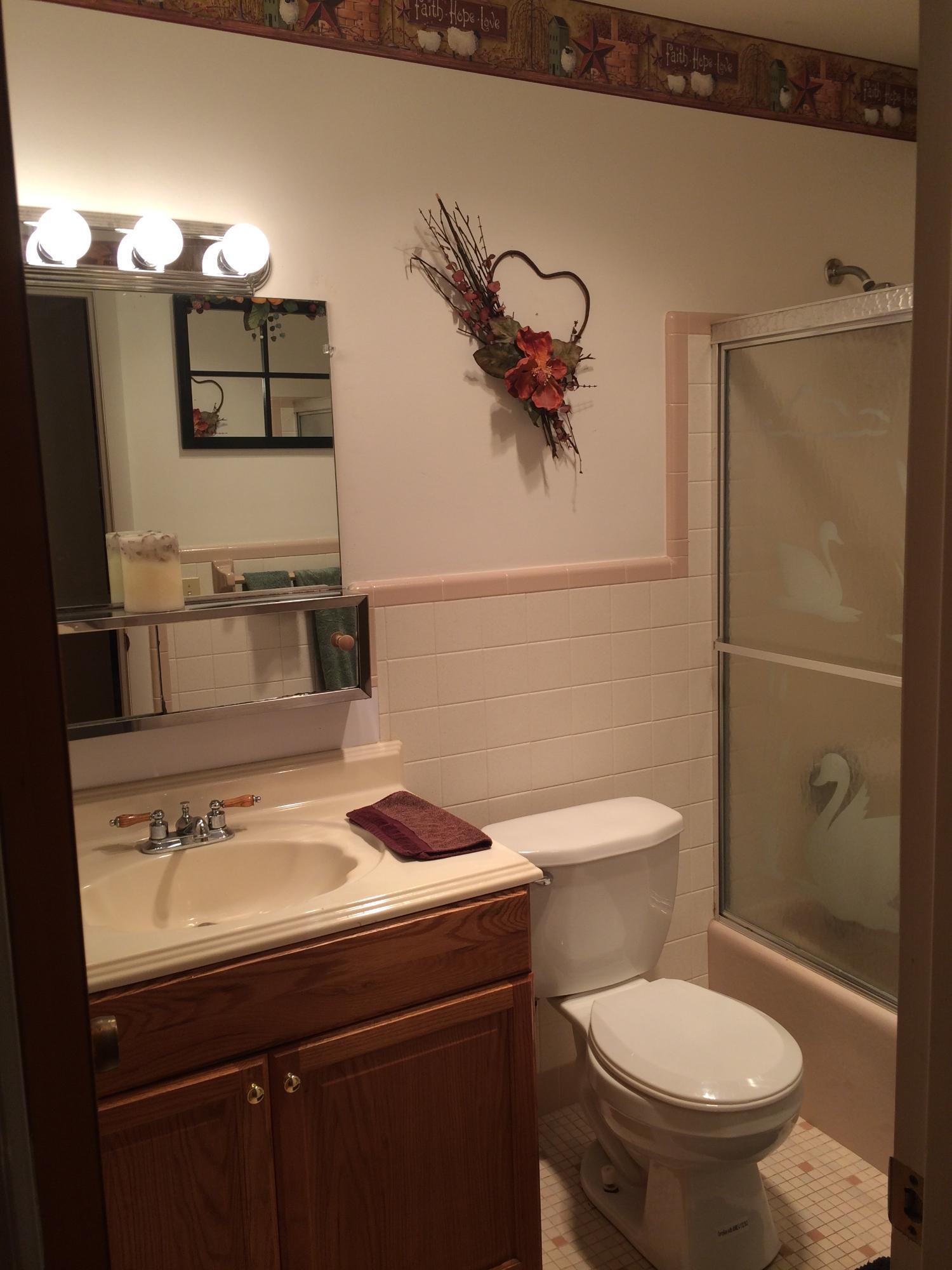 7806 Hibiscus Road Fort Pierce, FL 34951 - Photo 11 of 14 2nd Bathroom