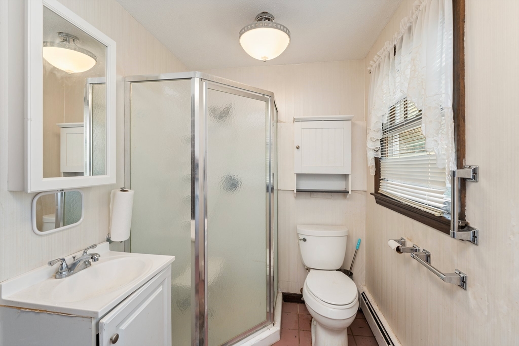 23 Juniper Road Franklin, MA 02038 - Photo 17 of 42