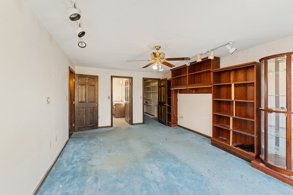 23 Juniper Road Franklin, MA 02038 - Photo 22 of 42