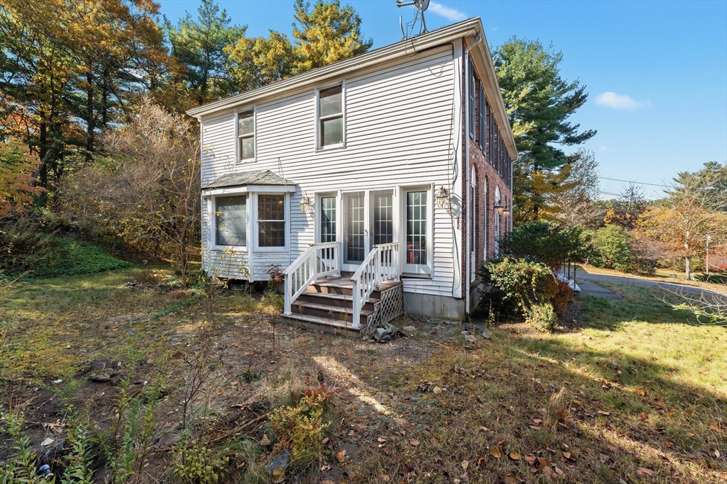 23 Juniper Road Franklin, MA 02038 - Photo 37 of 42