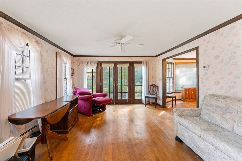 23 Juniper Road Franklin, MA 02038 - Photo 6 of 42