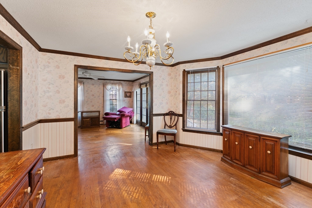 23 Juniper Road Franklin, MA 02038 - Photo 8 of 42