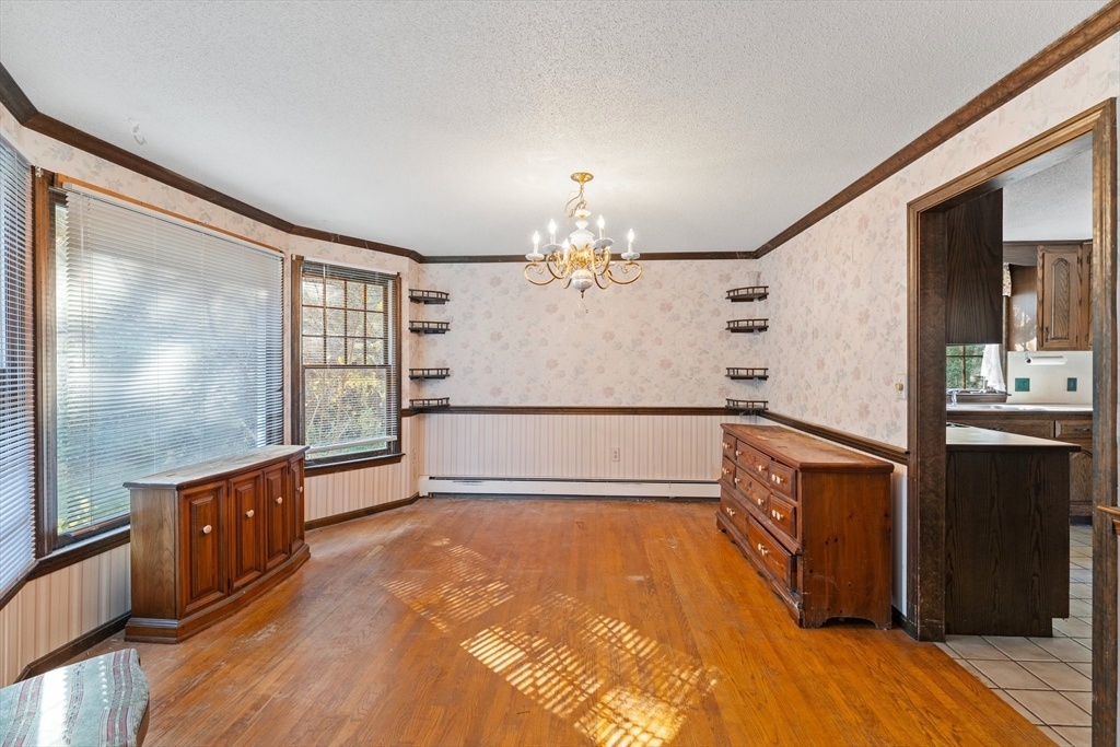 23 Juniper Road Franklin, MA 02038 - Photo 9 of 42