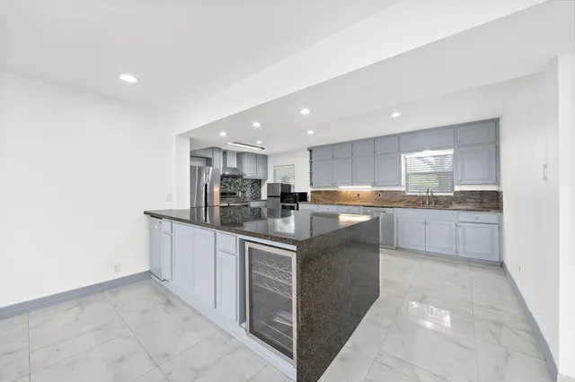 $5,900 | 1068 Chimney Rock Road, Houston, TX 77056