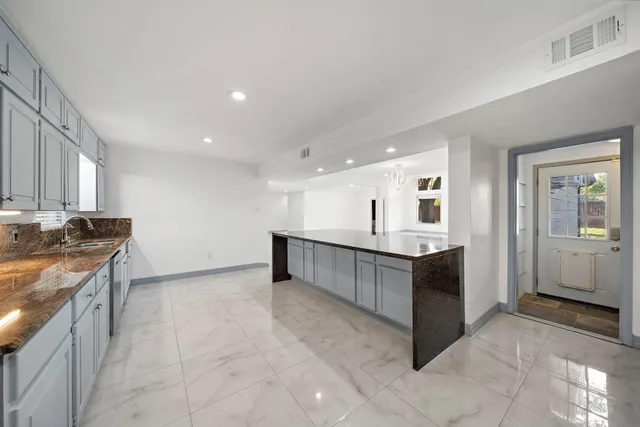 $5,900 | 1068 Chimney Rock Road, Houston, TX 77056