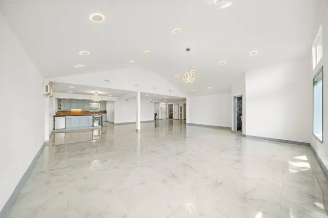 $5,900 | 1068 Chimney Rock Road, Houston, TX 77056