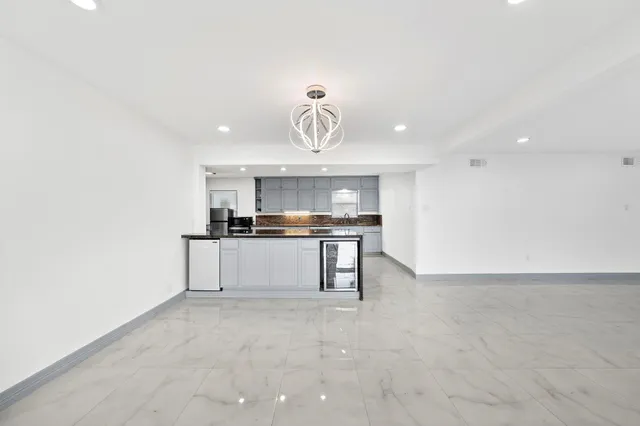 $5,900 | 1068 Chimney Rock Road, Houston, TX 77056