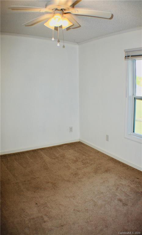 2236 Circle R Road Concord, NC 28025 - Photo 11 of 22