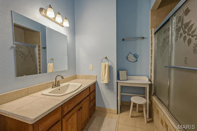 $620,000 | 21 Charles Drive, Caseyville, IL 62232