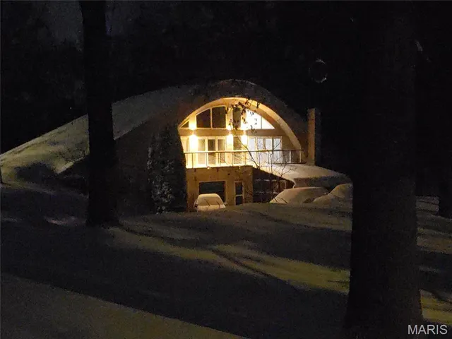 $620,000 | 21 Charles Drive, Caseyville, IL 62232