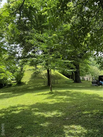 $620,000 | 21 Charles Drive, Caseyville, IL 62232