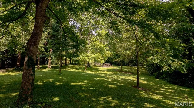 $620,000 | 21 Charles Drive, Caseyville, IL 62232