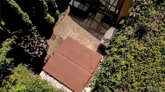 $620,000 | 21 Charles Drive, Caseyville, IL 62232