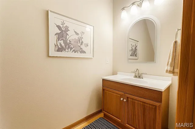 $620,000 | 21 Charles Drive, Caseyville, IL 62232