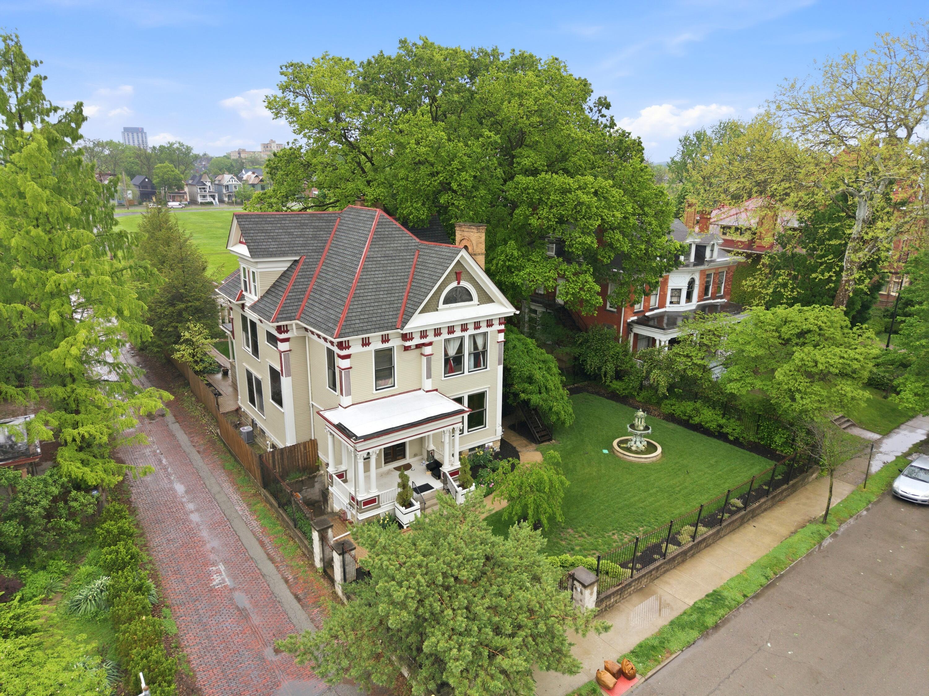 1298 Bryden Road Columbus, OH 43205 - Photo 5 of 72 dji_20260429125618_0158_d