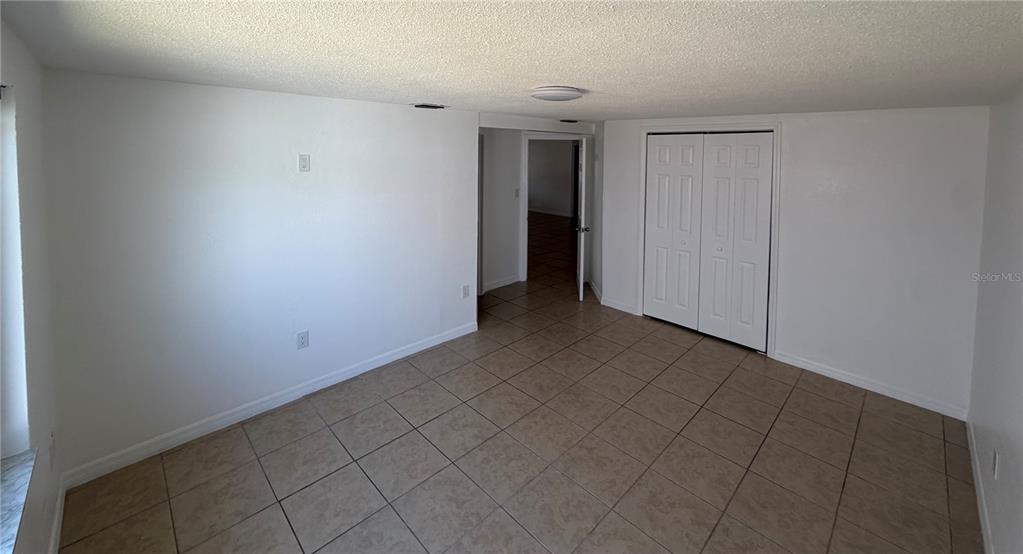7619 Summertree Lane New Port Richey, FL 34653 - Photo 5 of 23 Gallery Image 5