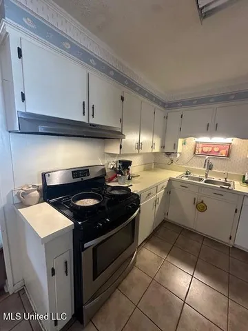 $162,000 | 121 Stuart Drive, Vidalia, LA 71373