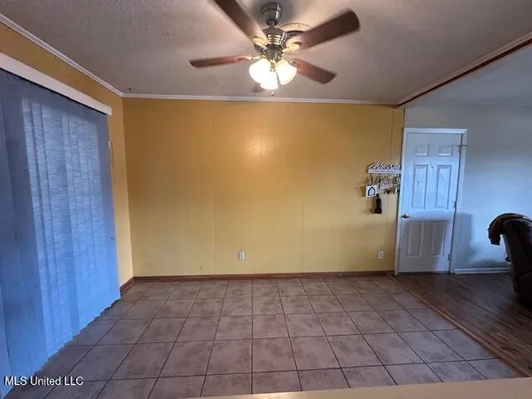 $162,000 | 121 Stuart Drive, Vidalia, LA 71373