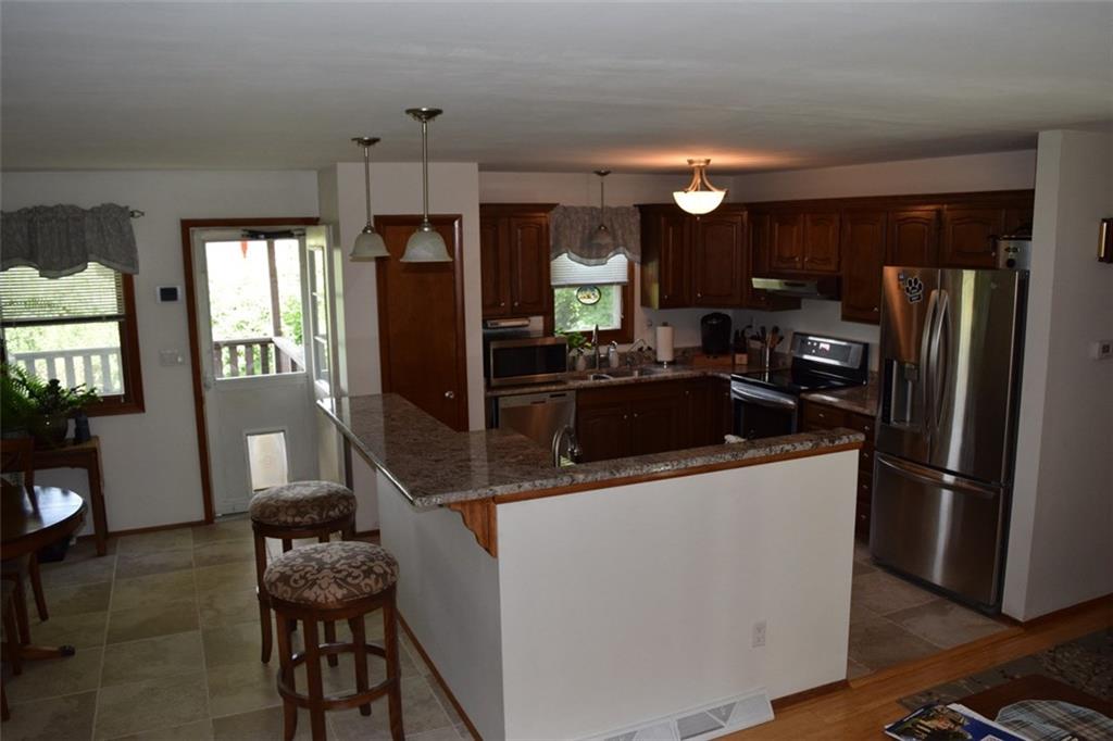 92 Schmidt Road Grove City, PA 16127 - Photo 11 of 25 Gallery Image 11