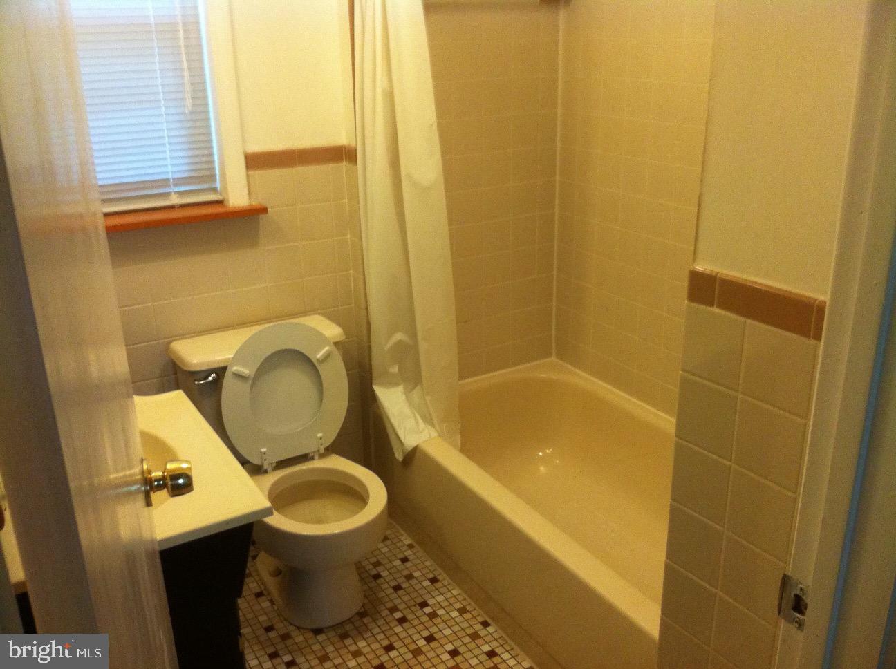 1521 Ridley Avenue Chester, PA 19013 - Photo 7 of 7 Gallery Image 7