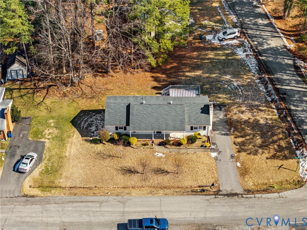 2761 Ionis Lane Midlothian, VA 23112 - Photo 37 of 49