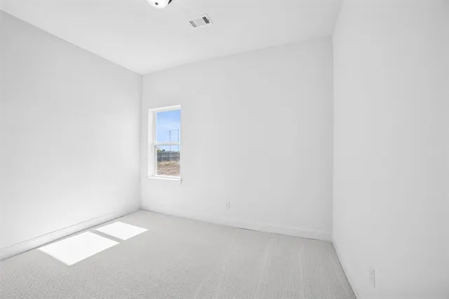 an empty room with a empty space