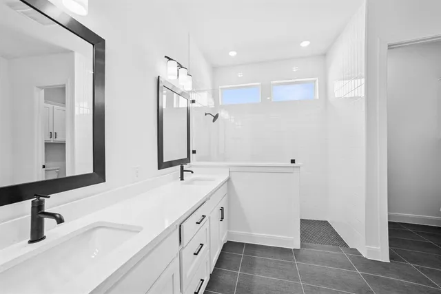 $579,000 | 1325 Venture Drive, Roanoke, TX 76262