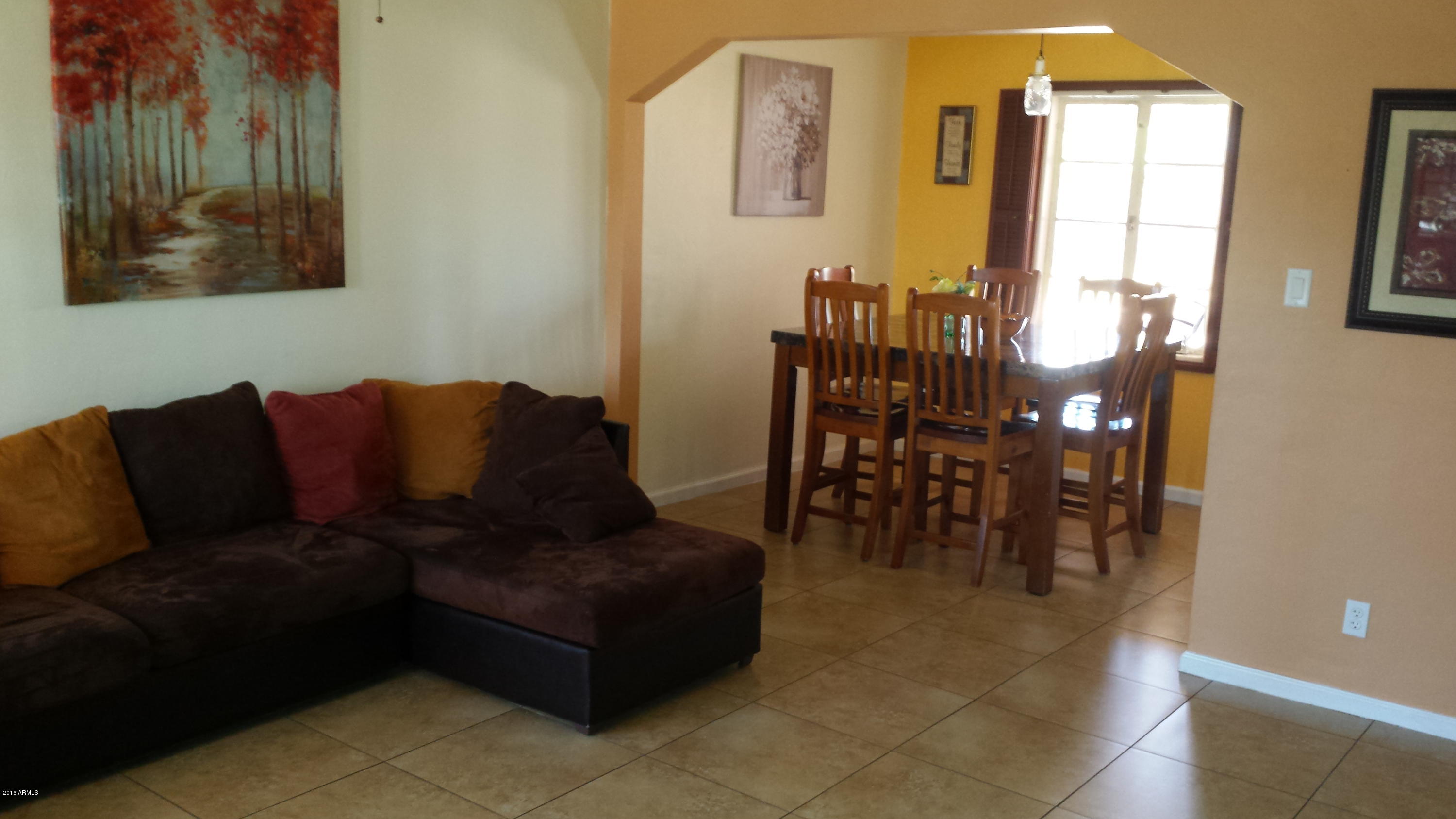 1630 East Almeria Road Phoenix, AZ 85006 - Photo 3 of 24 20160622_154836