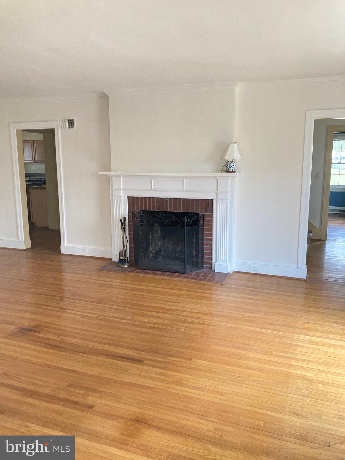 18902 Preston Road Hagerstown, MD 21742 - Photo 12 of 54 a view of empty room with wooden floor