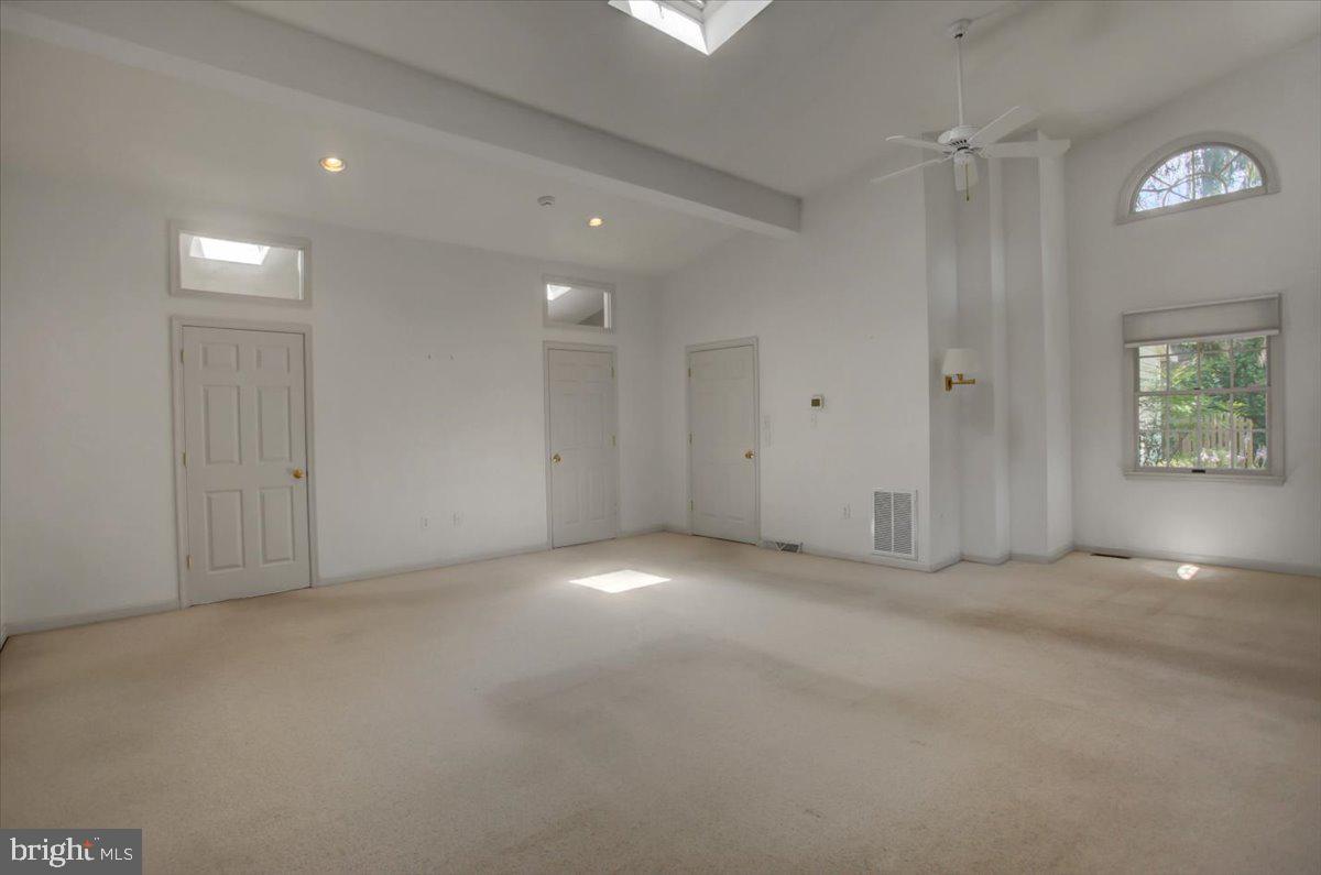 18902 Preston Road Hagerstown, MD 21742 - Photo 27 of 54 Family room or a Primary Ensuite!