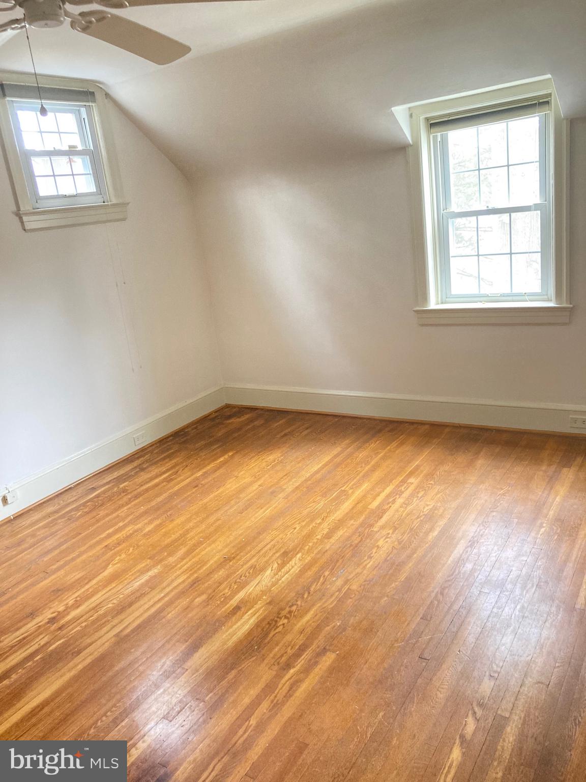 18902 Preston Road Hagerstown, MD 21742 - Photo 39 of 54 Upstairs bedroom #4