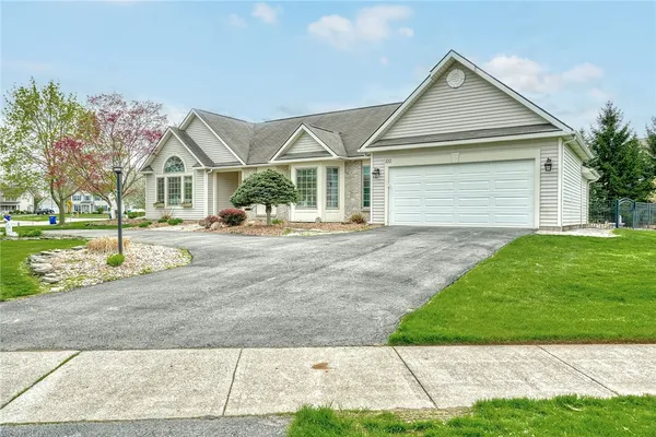 $399,900 | 100 Rumford Road, Greece, NY 14626