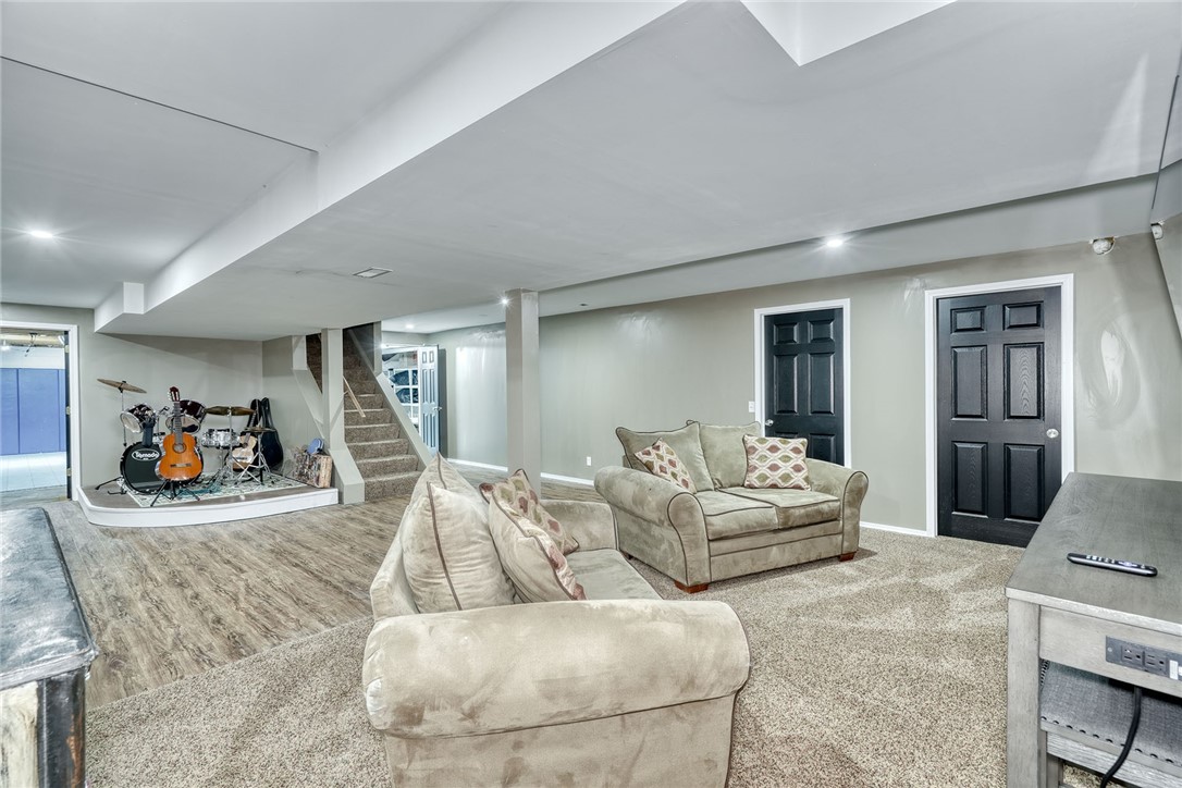 100 Rumford Road Greece, NY 14626 - Photo 34 of 50