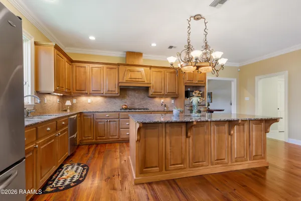$369,000 | 300 Upperline Avenue, Lafayette, LA 70501
