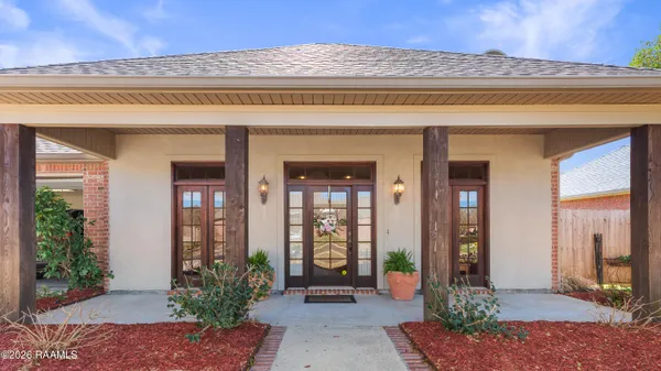 $369,000 | 300 Upperline Avenue, Lafayette, LA 70501