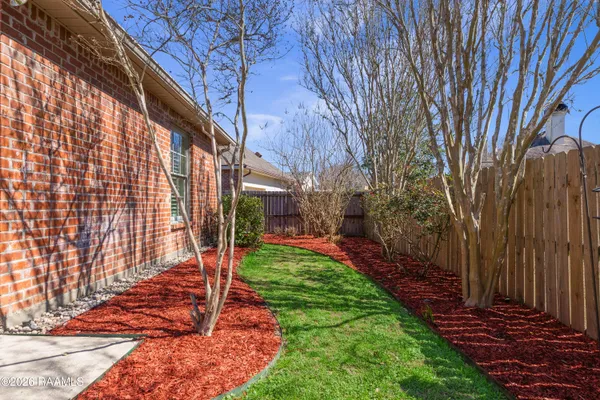 $369,000 | 300 Upperline Avenue, Lafayette, LA 70501