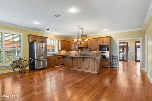 $369,000 | 300 Upperline Avenue, Lafayette, LA 70501