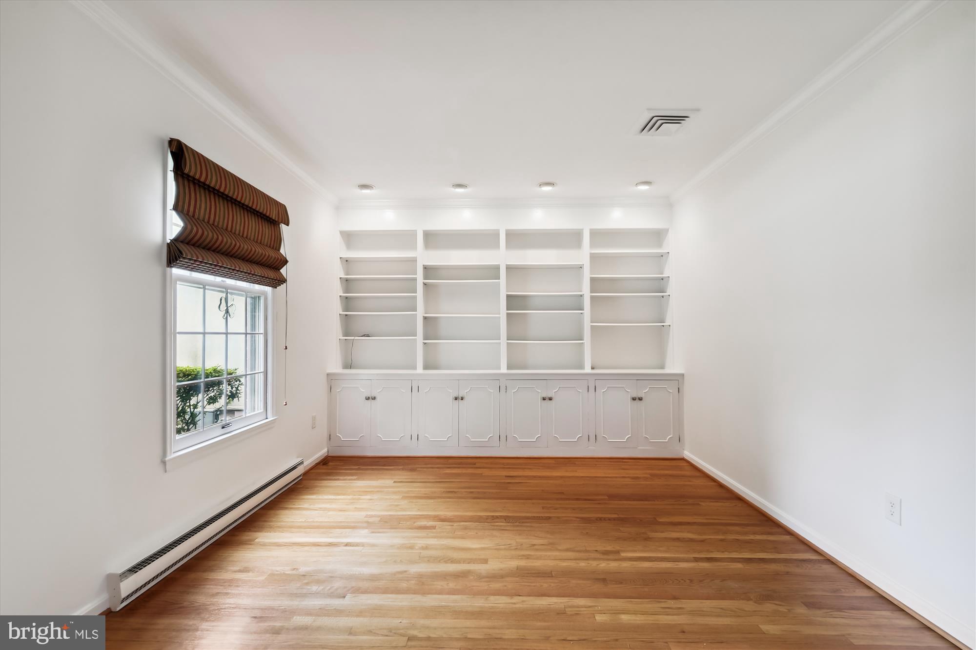 8003 Strauff Road, Unit 18 Towson, MD 21204 - Photo 5 of 66 Den