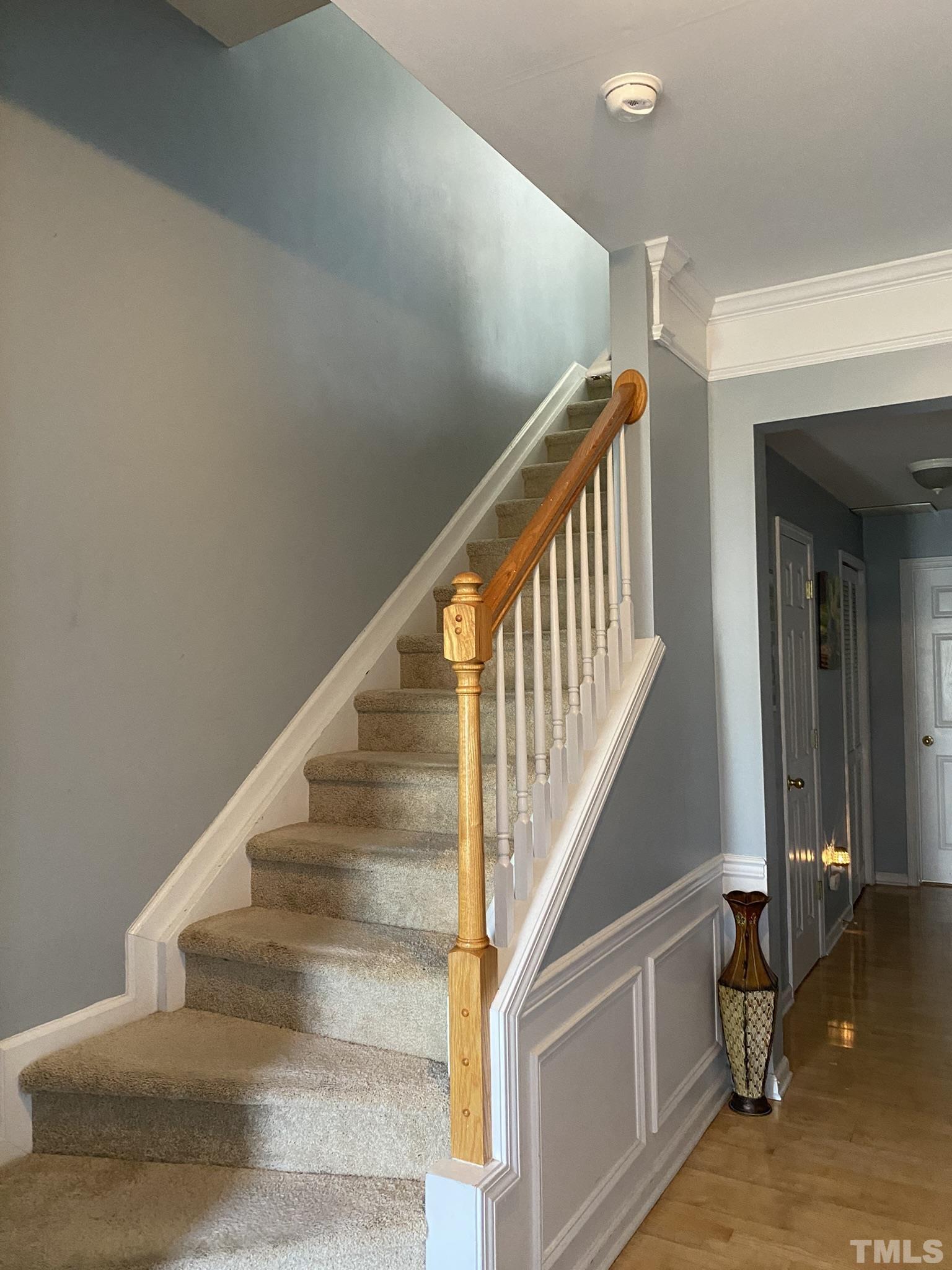 7251 Galon Glen Road Raleigh, NC 27613 - Photo 2 of 26 a view of entryway