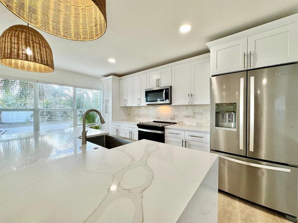 1101 46th Street North St. Petersburg, FL 33713 - Photo 12 of 21