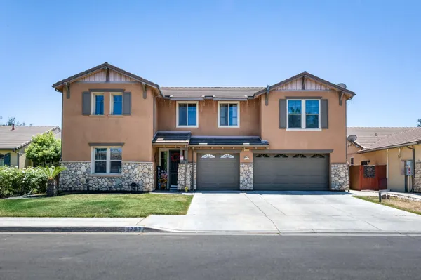 $615,000 | 5797 West Indianapolis Avenue, Fresno, CA 93722